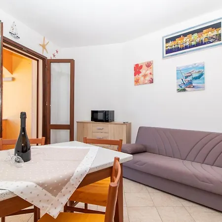Apartment Toderix *